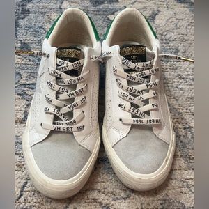 Vintage Havana sneakers